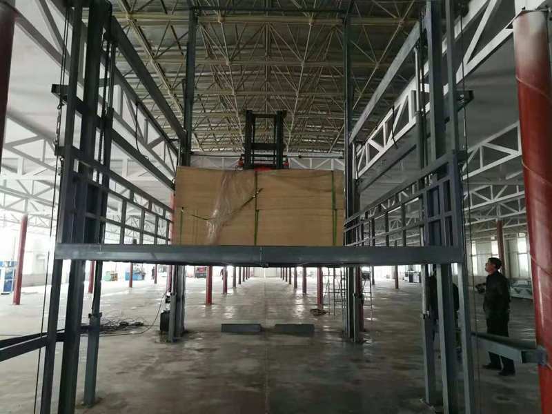 大理大吨位升降货梯