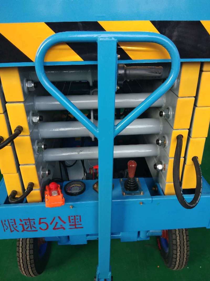 大理辅助行走式升降平台