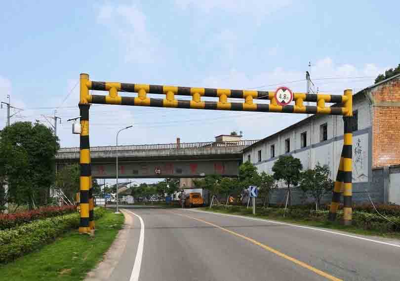 大理铁路限高架